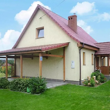 Large With A Great, Fenced Garden, Holiday home Dargobadz